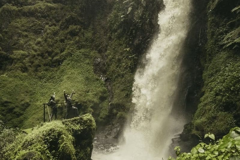 voyages de luxe rwanda nyungwe national park cascade