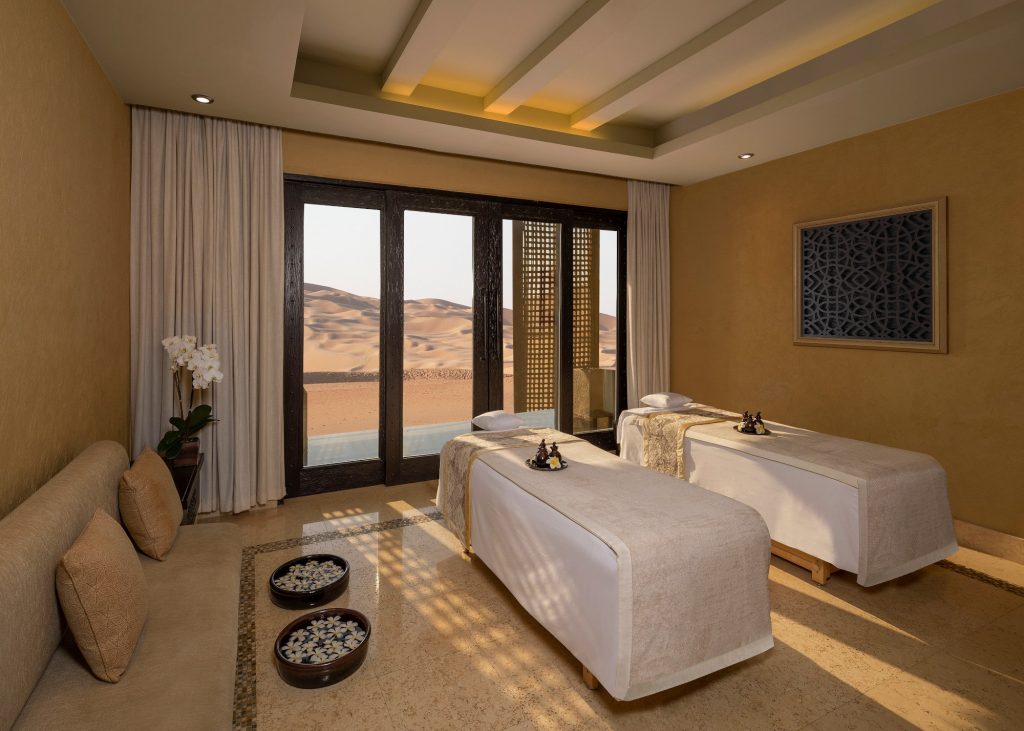 voyages de luxe qasr al sarab desert resort by anantara soin spa