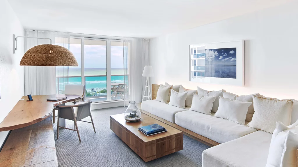 voyages-de-luxe-hotels-1-hotel-south-beach-miami-Oceanf_Front_One_Bedroom_Suite_with_Balcony