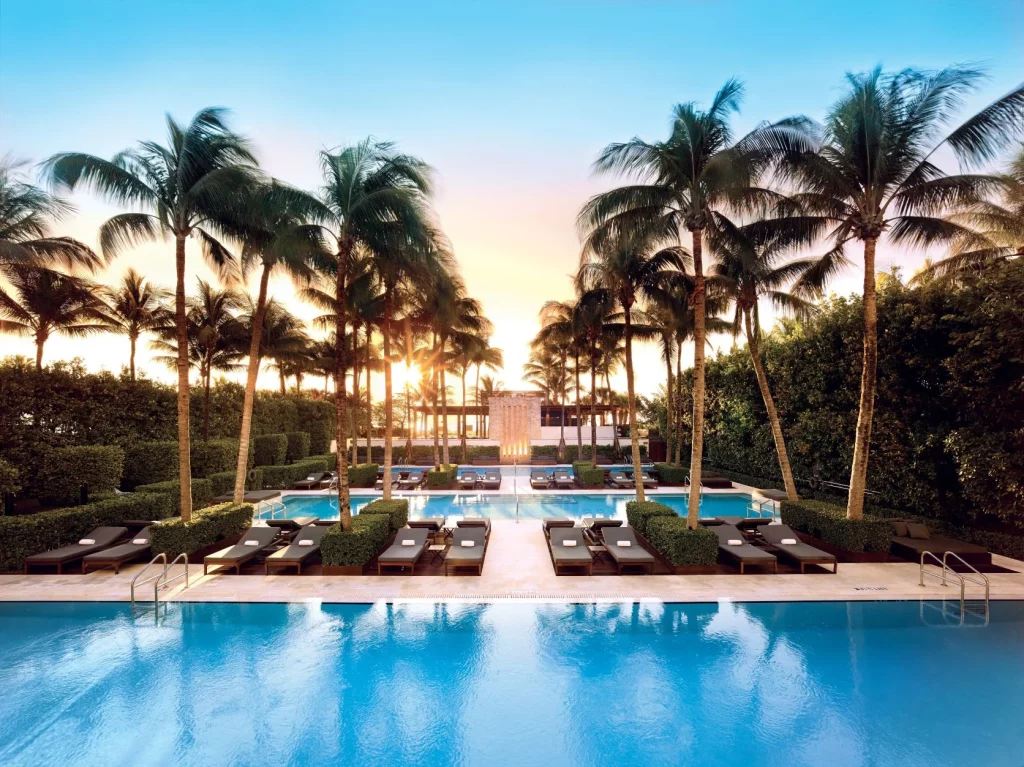 Voyages de Luxe The Setai Miami Beach piscine