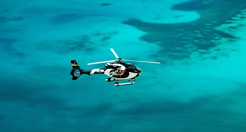 Voyages de luxe Antara Maia Seychelles villas helicoptere visite