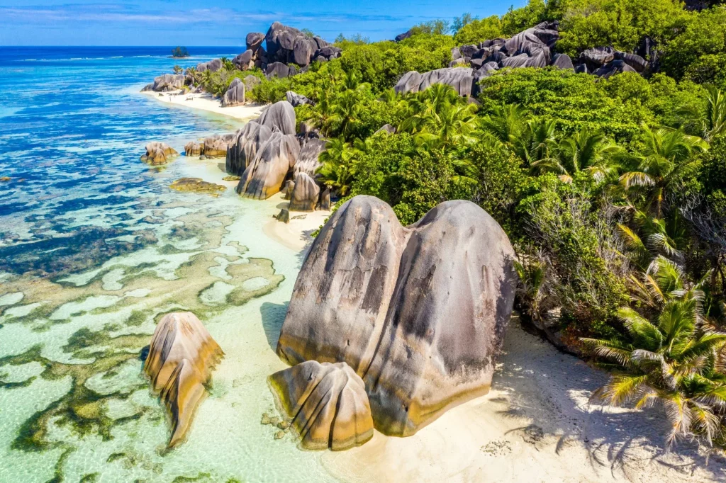 Voyages de luxe Antara Maia Seychelles anse source d'argent digue