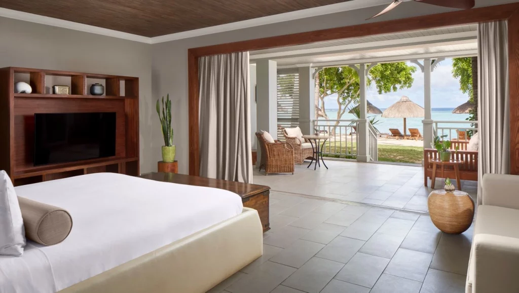 Voyages de Luxe Hôtel JW Marriott Mauritius Resort beachfront suite junior île maurice