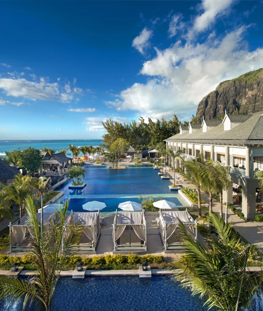 voyages-de-luxe-hotels-jw-marriott-mauritius-resort-pool