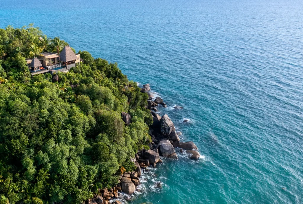 Voyages de luxe Antara Maia Seychelles Ocean view pool villa