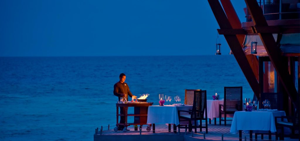 Baros-Maldives-Restaurant-expérience-voyages-de-luxe