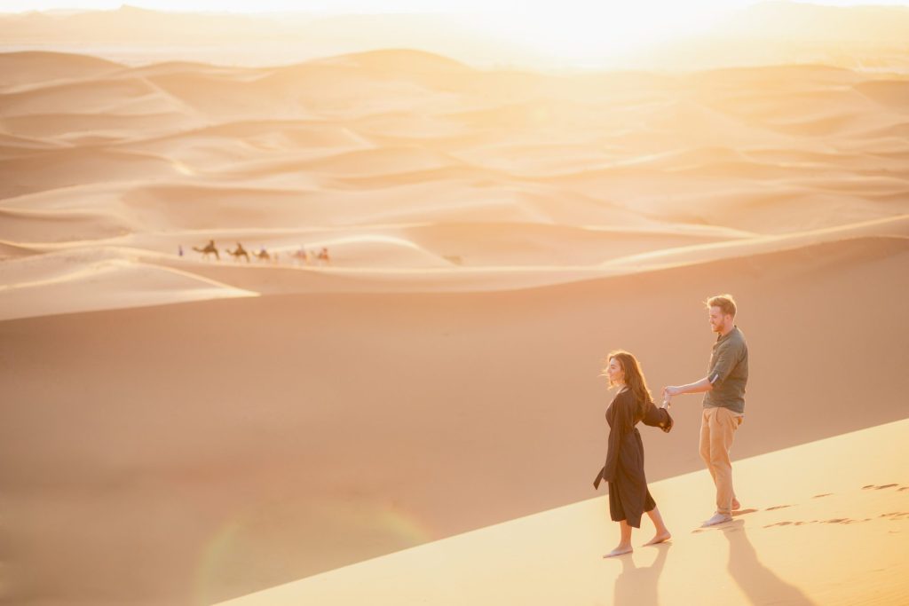 Vivez l'expérience inoubliable d'un safari dans le désert de Dubaï - VOYAGES DE LUXE