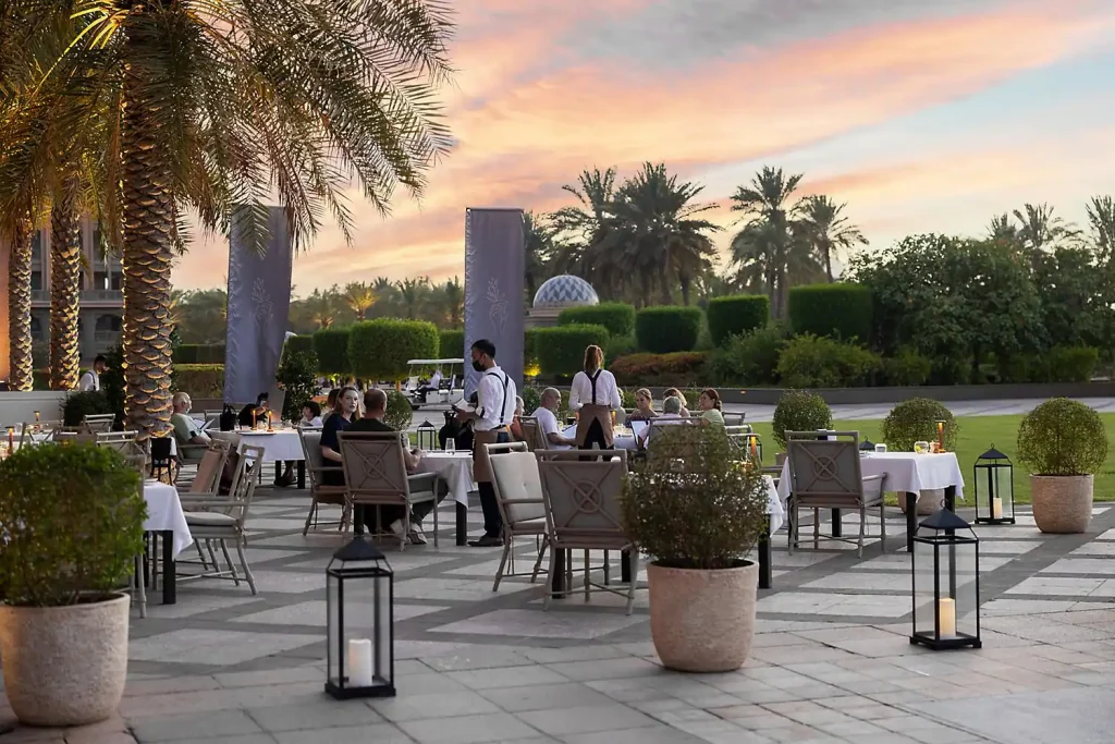 Savourez en plein air une cuisine italienne étoilée au Michelin à Abu Dhabi