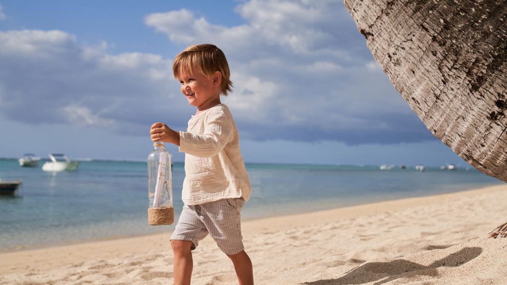 chasse aux trésors à l'île Maurice sur la plage pour les enfants 