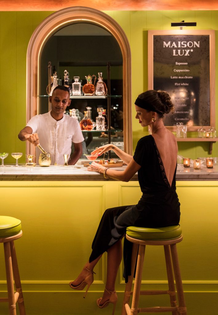 Bar chic et luxe à l'île Maurice au Lux le Morne 