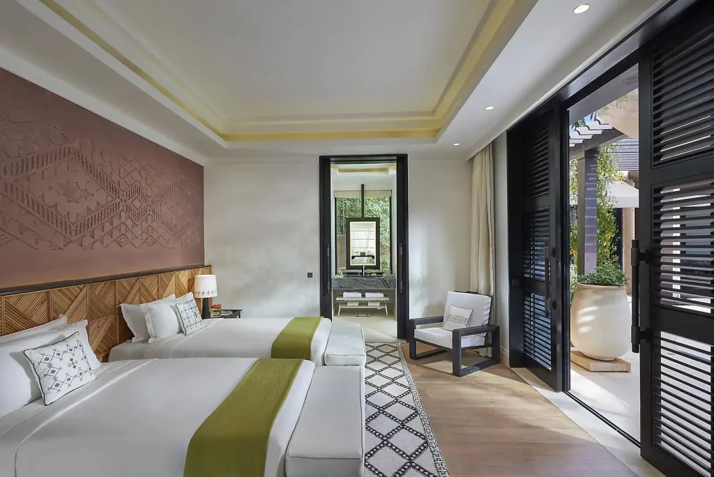 marrakech-villa-oriental-pool-bedroom