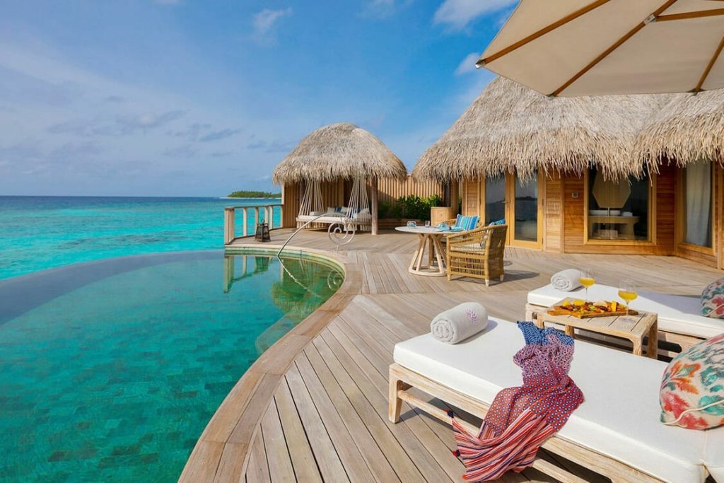 ocean-house-terrasse-the-nautilus-maldives