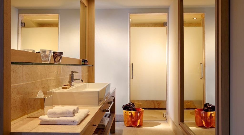 two-bedroom-wellness-villa-salle-de-bains