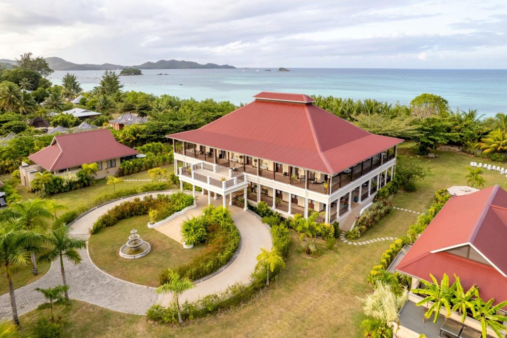 villa-seychelles-praslin-ocean-luxury-pool-la-cigale-estate