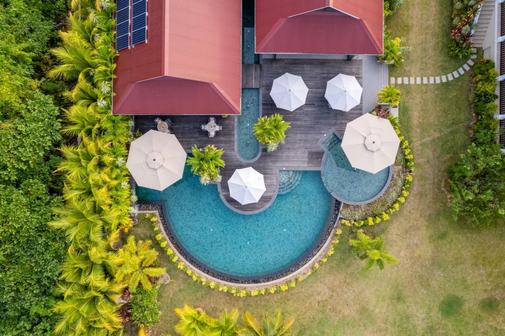 villa-seychelles-praslin-ocean-luxury-pool-la-cigale-estate-vue-aérienne