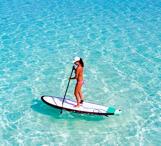 joali_being_stand-up-paddle