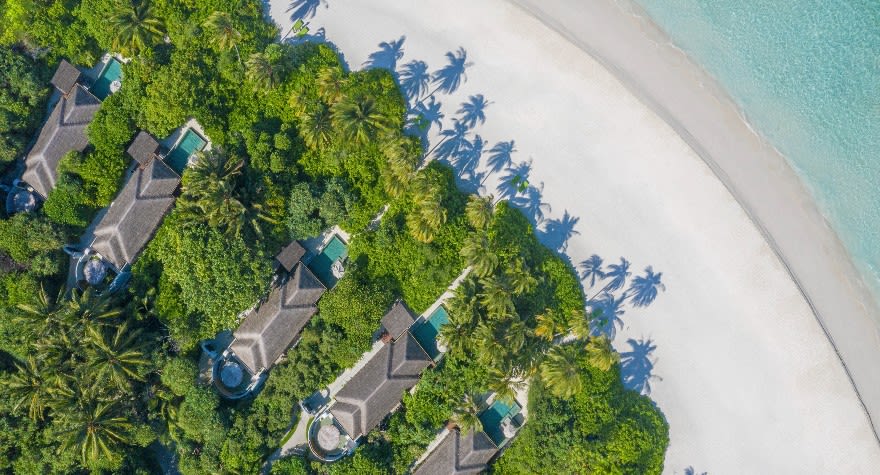 Anantara Kihavah Maldives : réservez la sublime Sunset Beach Pool Villa pour votre séjour de luxe aux Maldives