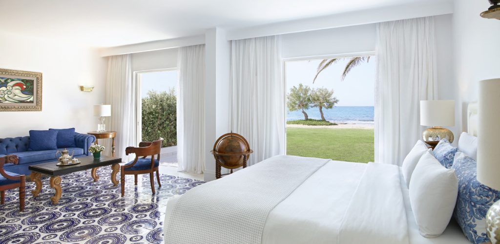 two-bedroom-beach-villa-luxury-accommodation-caramel-in-crete