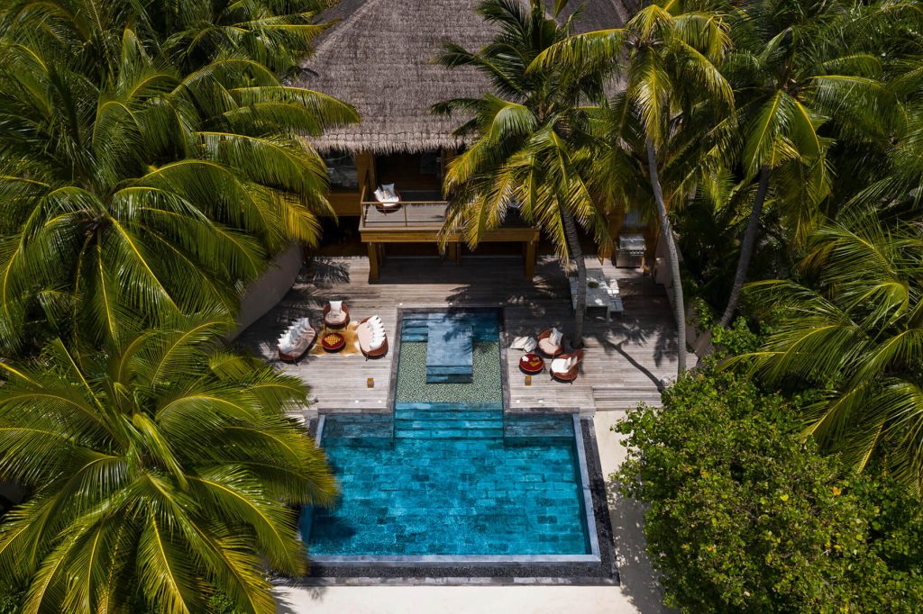 Huvafen Fushi: réservez la villa plage de deux chambres avec piscine pour des vacances de luxe entre amis aux Maldives