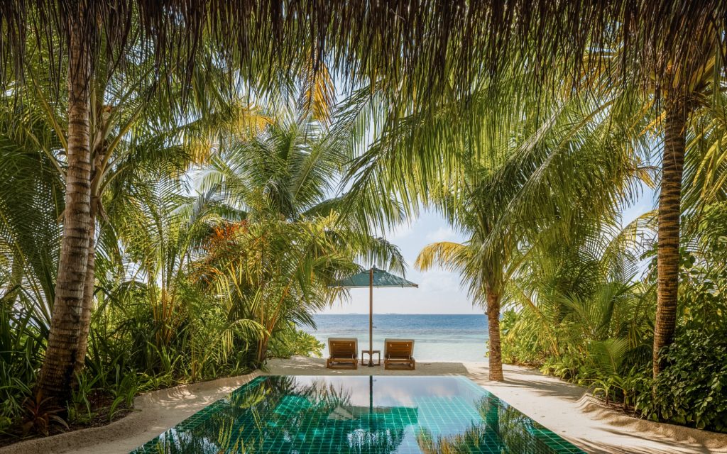 Huvafen Fushi: réservez un bungalow Deluxe plage avec piscine privée aux Maldives