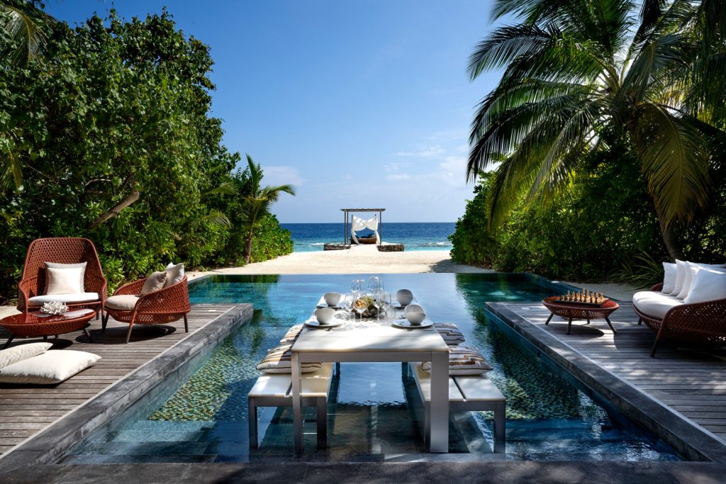 huvafen_fushi_exterior_pool_&_terrace_Two Bedroom Beach House
