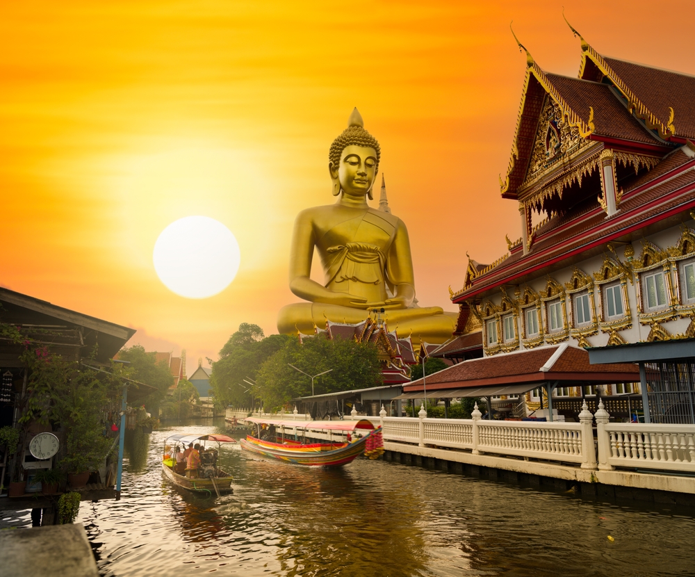 Big,Buddha,(wat,Paknam),At,Sunset.,Chao,Phraya,River,Canal