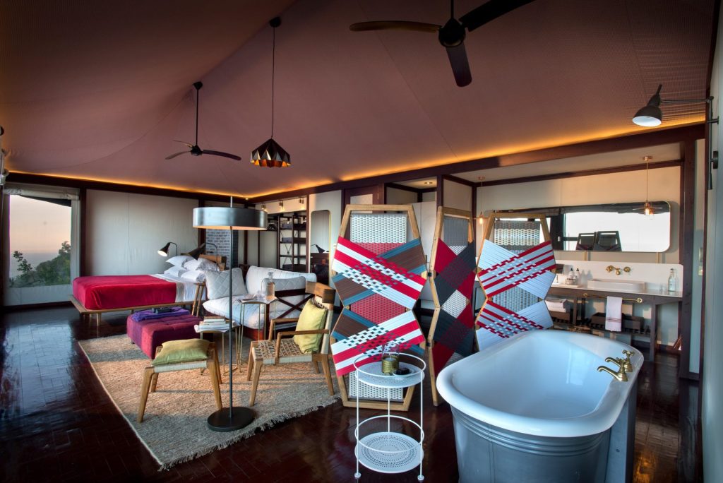 mara-angama-lodge-kenya-luxe-chambre-interieur