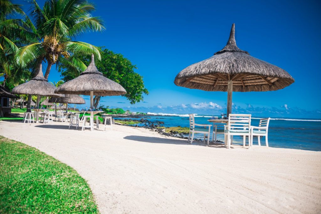 Feet in the Sand _Restaurant PLage_Shanti Maurice