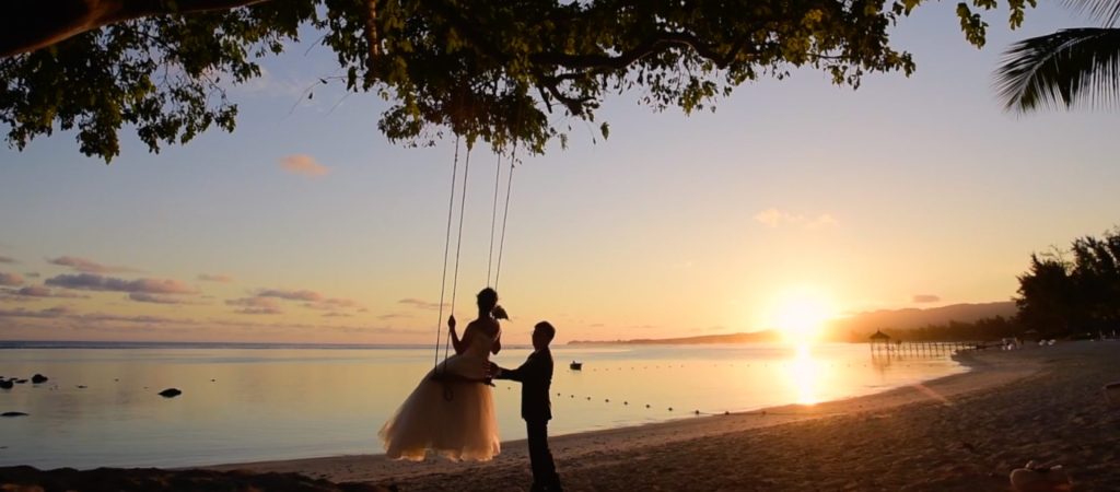 lune-de-miel-coucher-de-soleil-shanti-ile-maurice