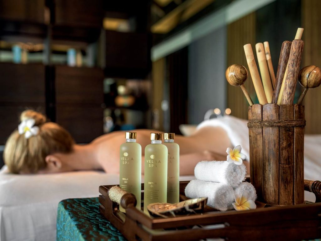 spa_massage-velaa-maldives