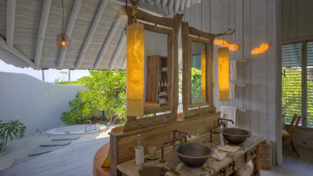 Soneva-Secret-Beach-Hideaway_Salle-de-bain