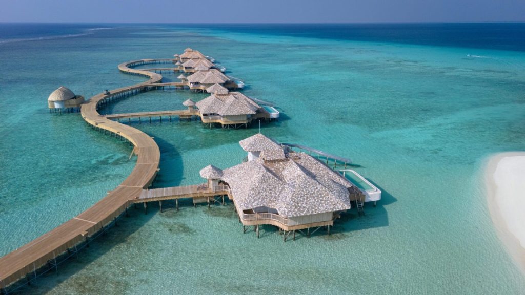 overwater-hideaway-villa-vue-aérienne