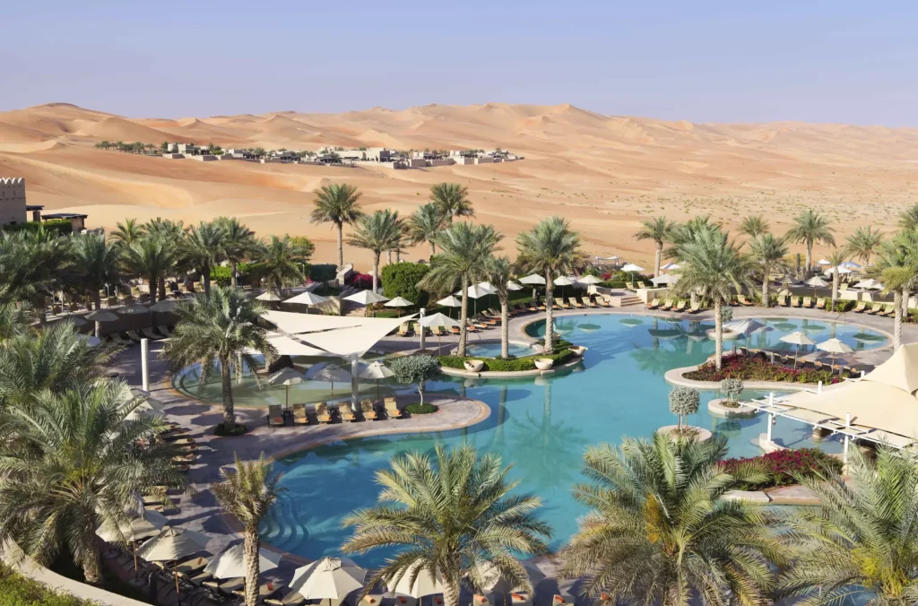 anantara-qasr-al-sarab-piscine