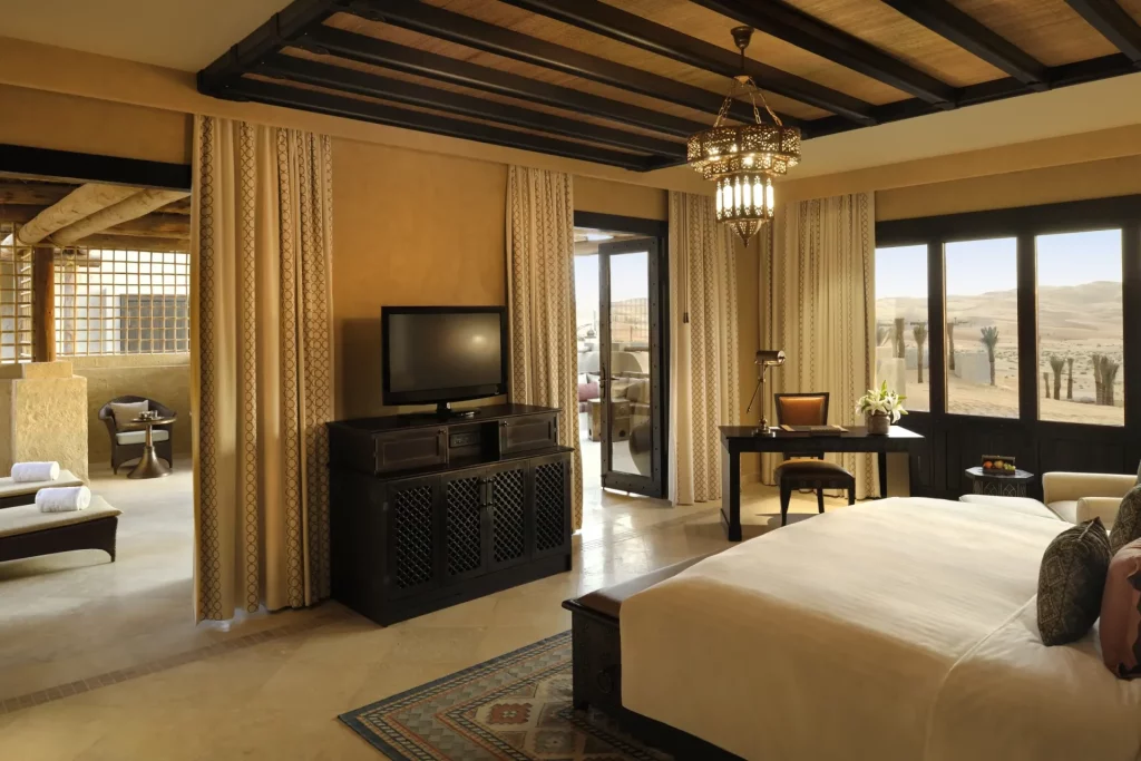 deluxe-terrace-room-anantara-qasr-al-sarab