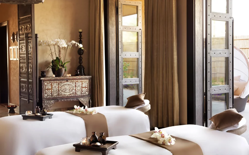 spa-treatment-room-anantara-qasr-al-sarab-abu-dhabi