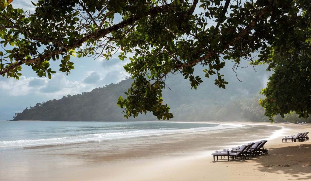 plage-the-datai-langkawi