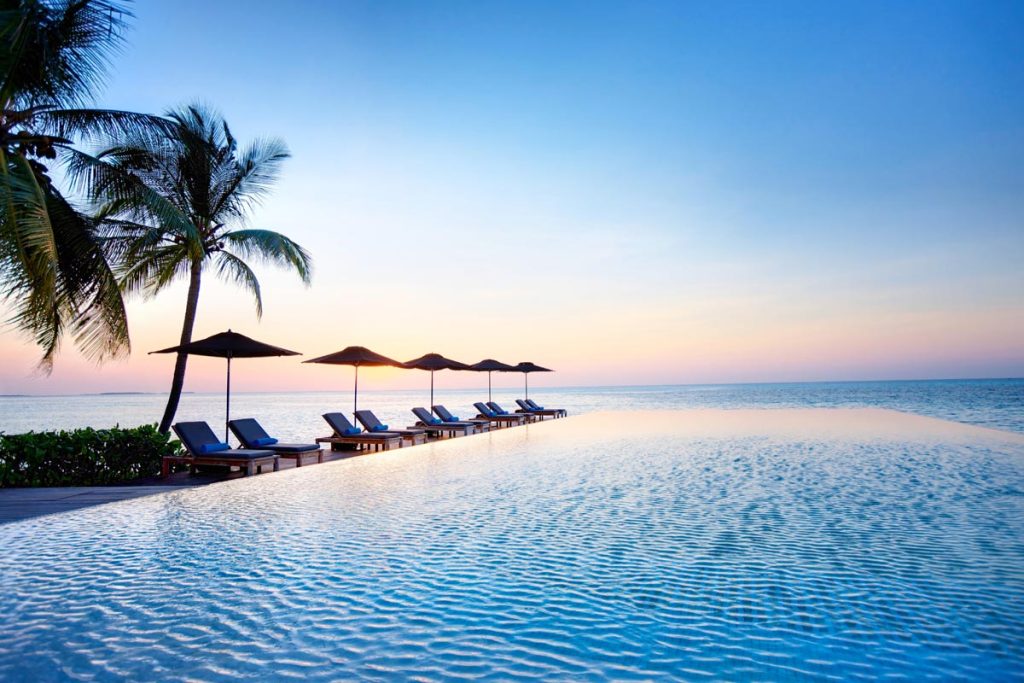 piscine-lux-south-ari-atoll