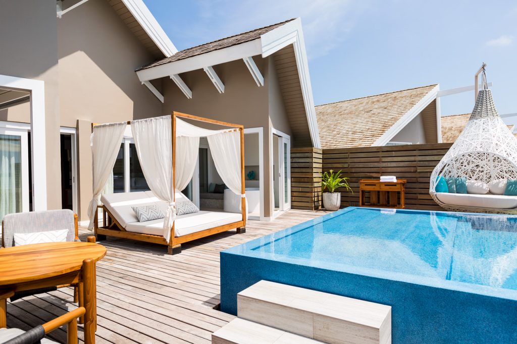 temptation-pool-water-villa_terrasse