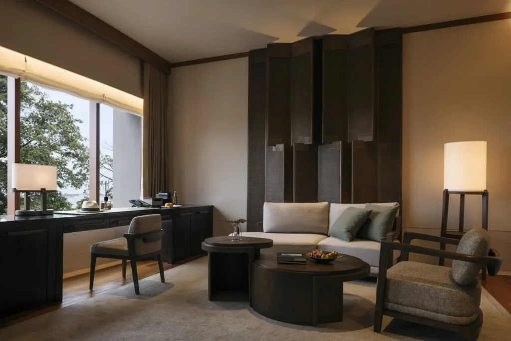 capella-suite-salon-capella-singapore