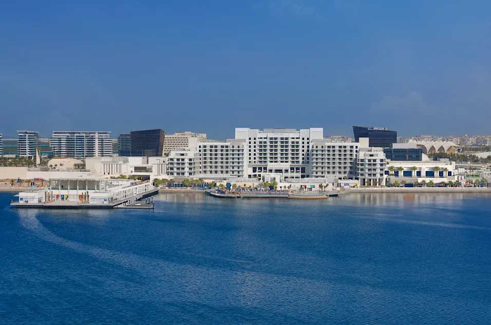 hotel-hilton-abu-dhabi-yas-island-package-f1-2026