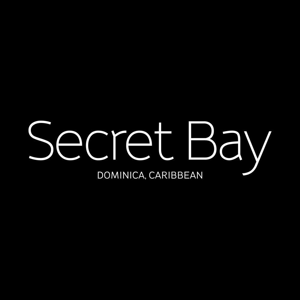 Secret Bay Dominique – Logo officiel
