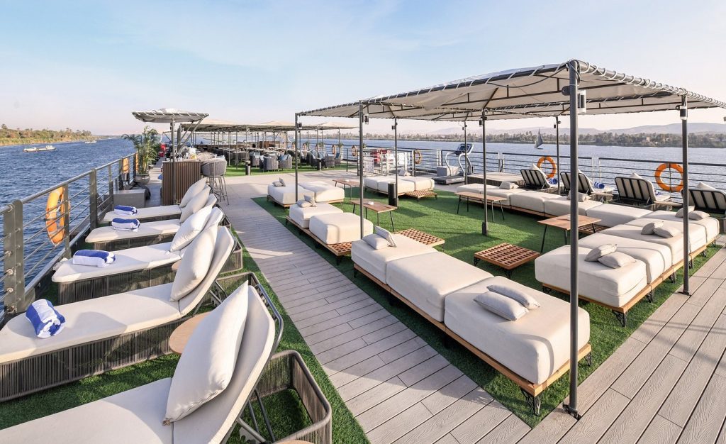 historia-nile-cruise-sundeck-detente