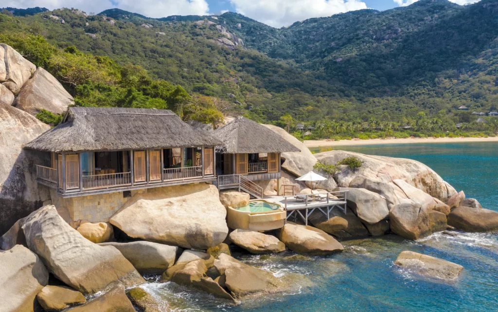 Rock Pool Villa Six Senses Ninh Van Bay villa sur les rochers avec piscine privée au Vietnam