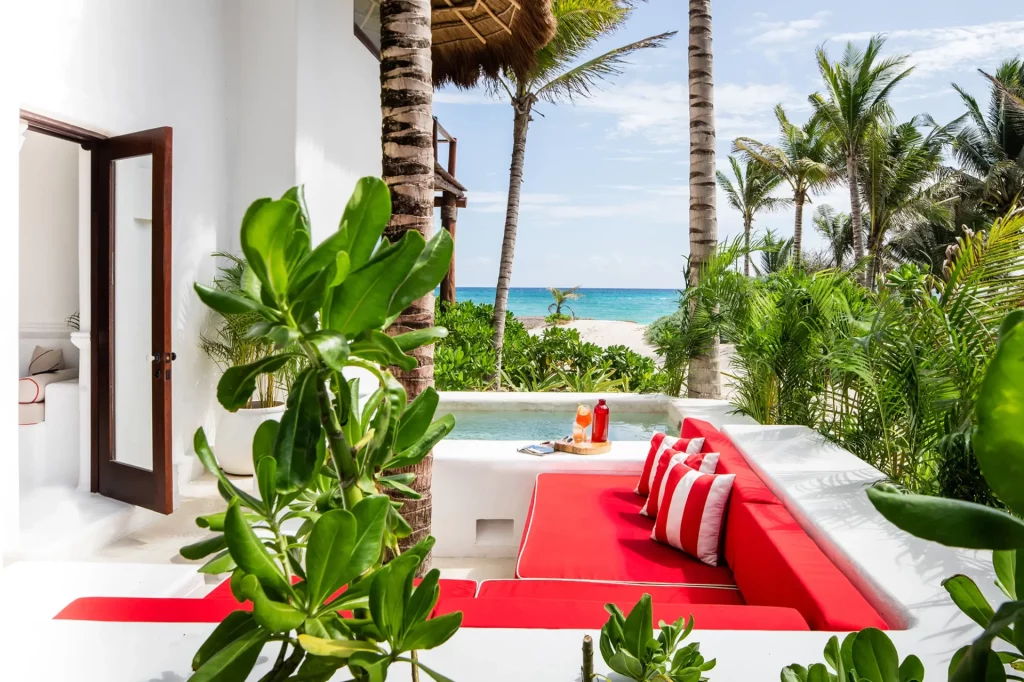 Master Beach Suite avec vue mer et piscine privée à Hotel Esencia sur la Riviera Maya