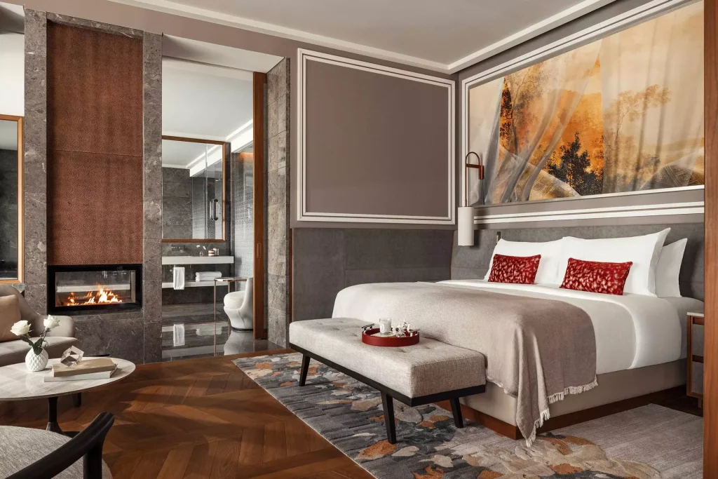 Chambre king de la Panoramic Bayview Suite