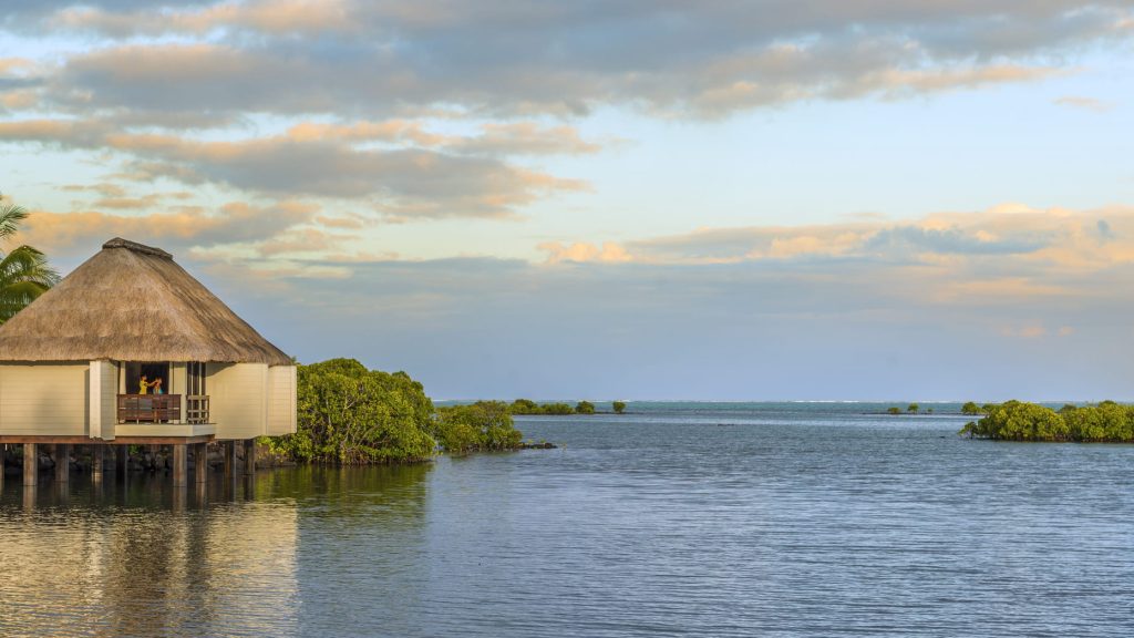 Oseyan Spa installé sur l’eau au Four Seasons Resort Mauritius at Anahita à l’île Maurice