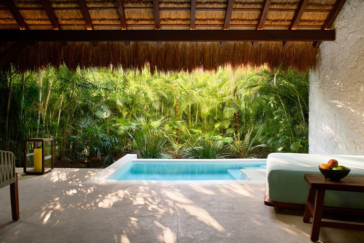 Terrasse avec bassin privatif de la Jungle Pool Villa au Chablé Maroma sur la Riviera Maya