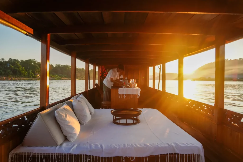 Bateau privé sur le Mékong avec Amantaka à Luang Prabang au Laos