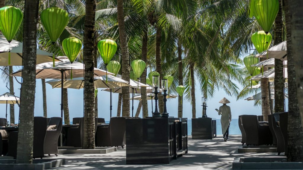 Four Seasons Resort The Nam Hai à Hoi An entre palmiers et mer
