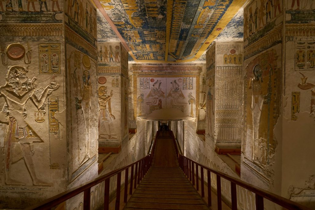 Intérieur du tombeau de Ramsès VI dans la Vallée des Rois à Louxor